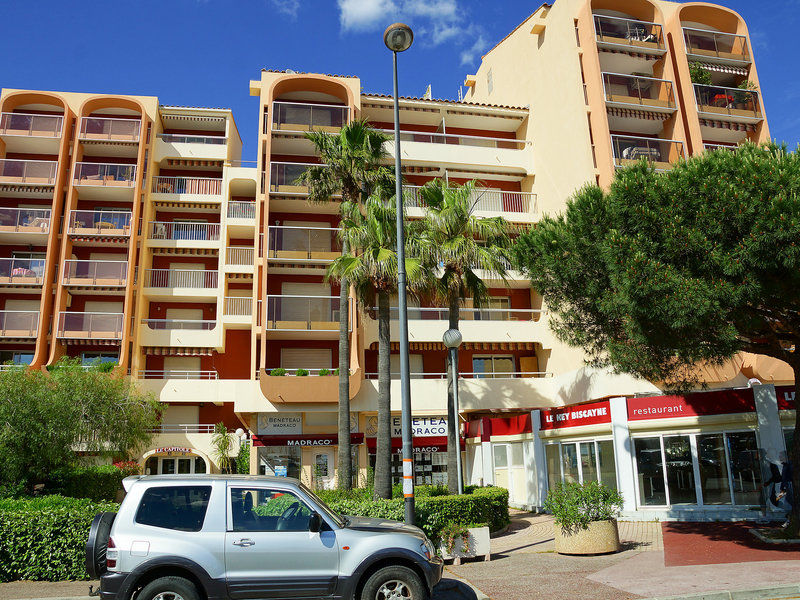 Apartment Le Capitole.7 Fréjus Buitenkant foto